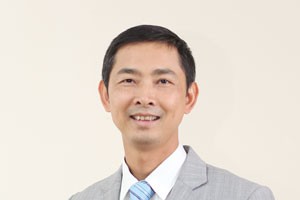 Ông Bùi Tuấn Trung